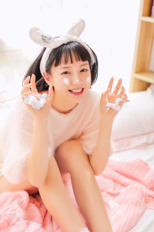 漂亮的女邻居3伦免费看